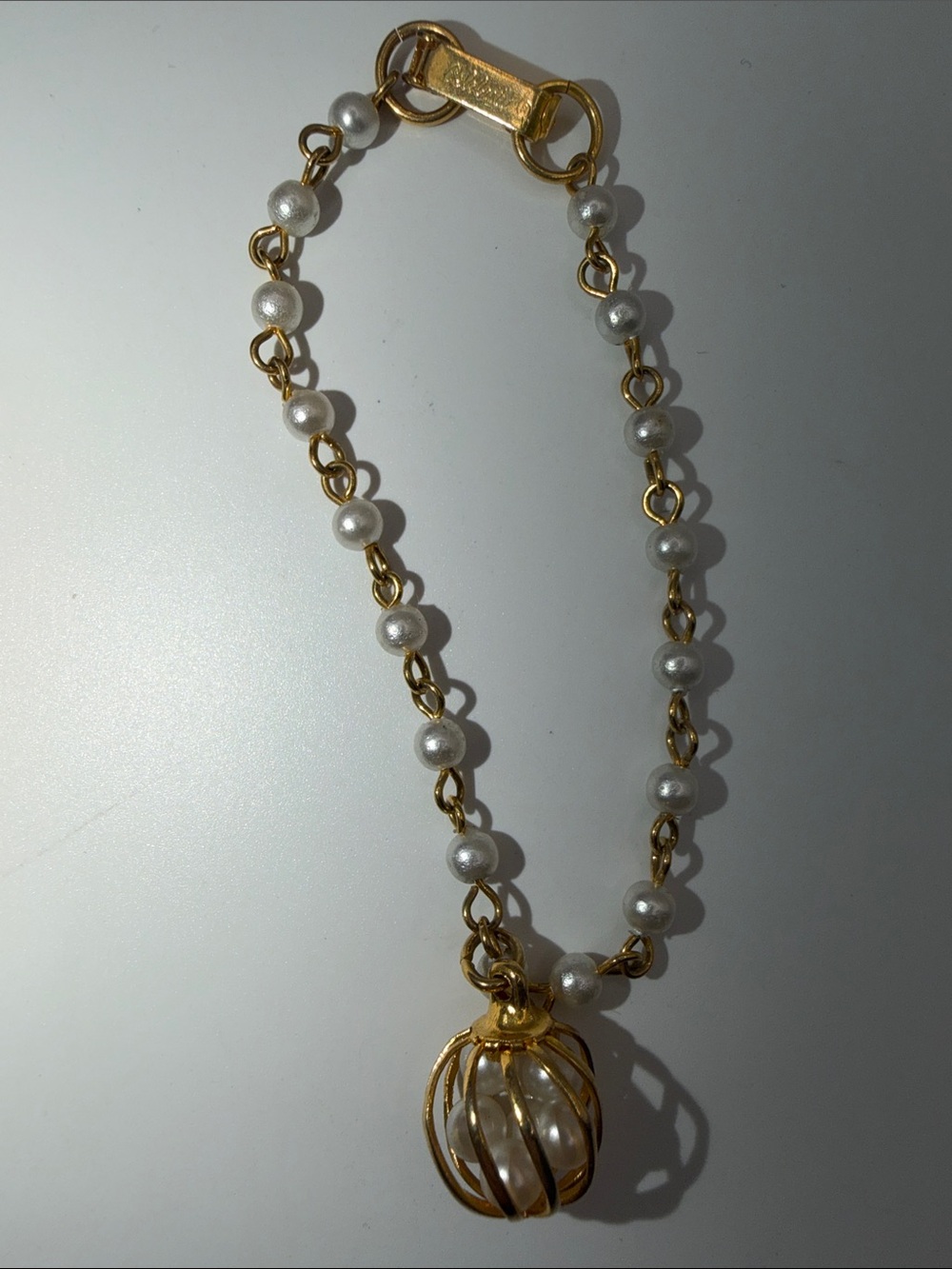 Vintage Celebrity Gold Tone Faux Pearl Cage Charm Bracelet